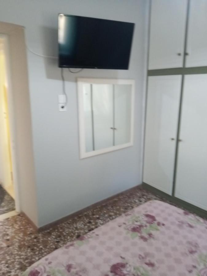 Katerina'S Apartments Kini Екстериор снимка