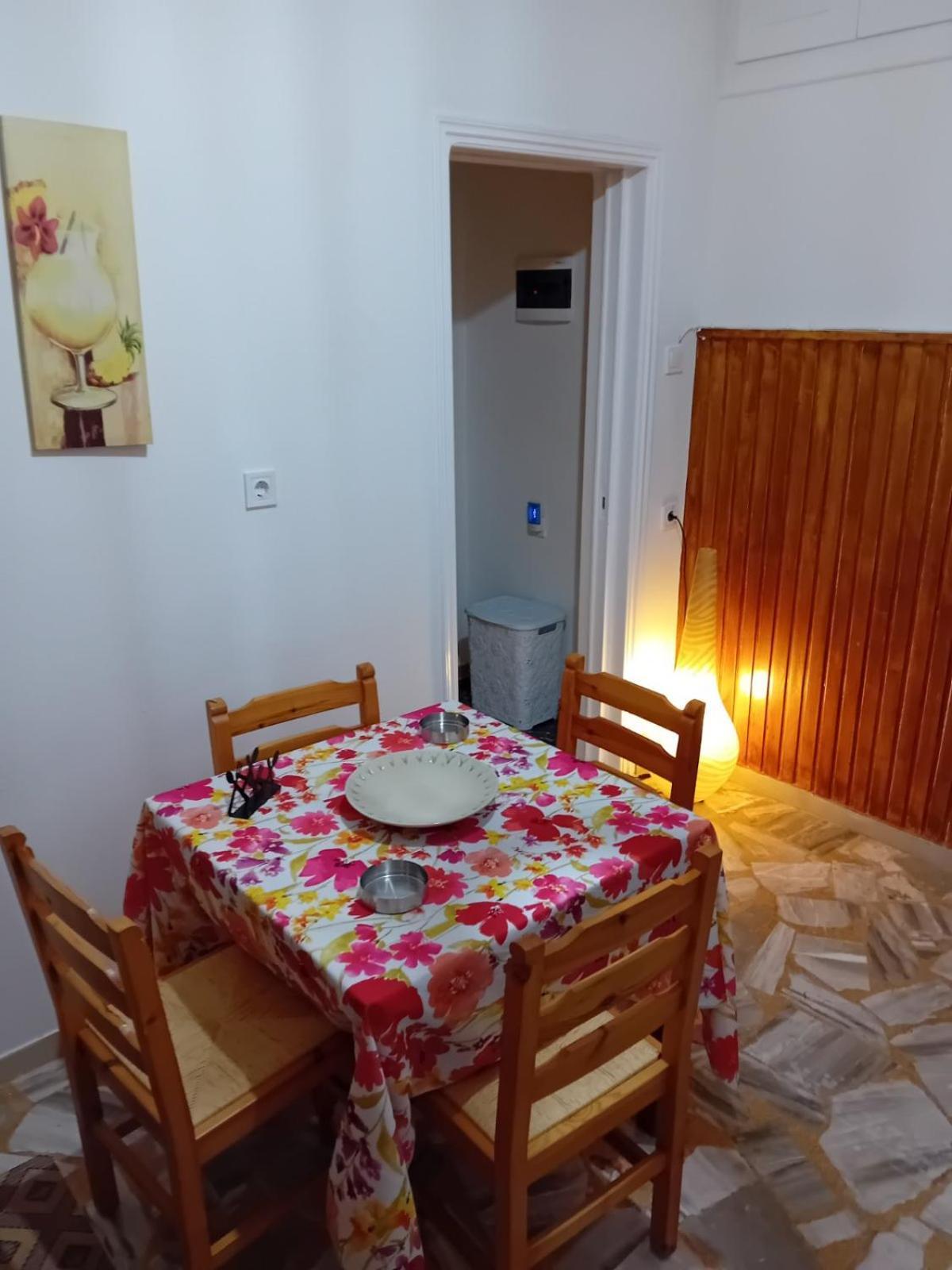 Katerina'S Apartments Kini Екстериор снимка